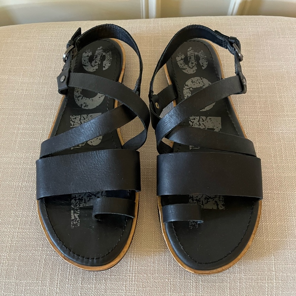 Sorel leather sandals - size 8